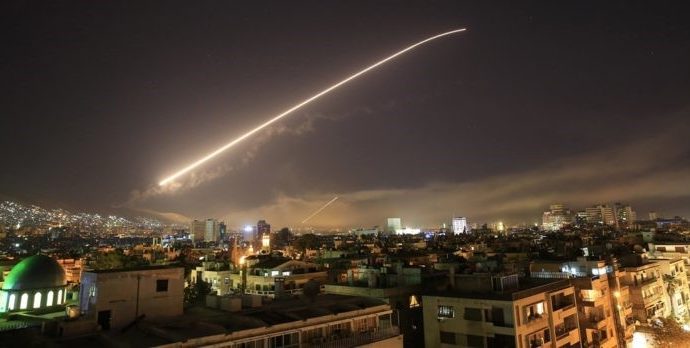 Múltiples explosiones sacuden a Siria