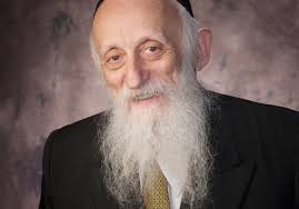 Se insta a rezar por el rabino Dr. Abraham J. Twerski