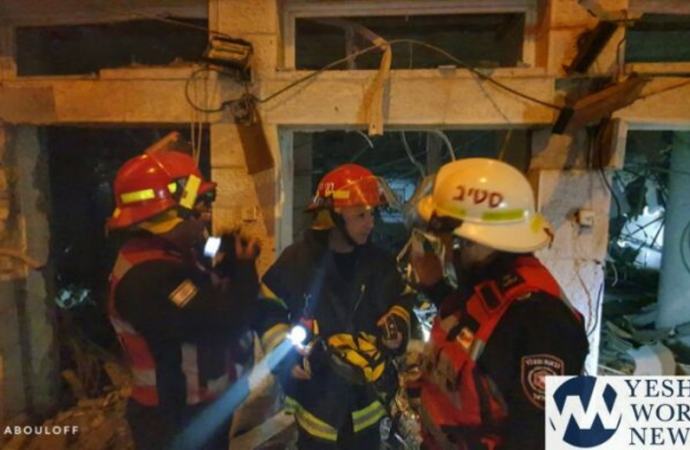 Explosión en Shul In Beit Vegan, sólo tres heridos leves