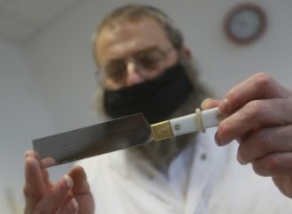 El fallo belga trae nuevos negocios al matadero kosher y resucita viejos miedos