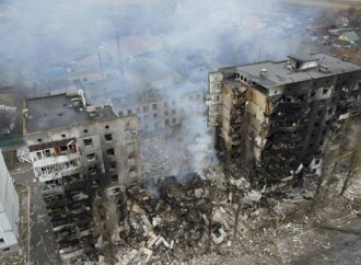 Actualización: Los ataques rusos se intensifican en Ucrania. Zelensky vuelve a abogar por la zona de exclusión aérea