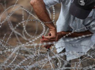 <strong>Terrorismo palestino.</strong> Israel construye una barrera de seguridad adicional a lo largo de la frontera de Gaza