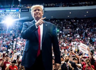 <strong>Trump .</strong> Dijo que ‘probablemente’ esperará hasta después de las elecciones israelíes para implementar el plan de paz