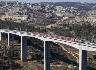 <strong>Conexión directa.</strong> Tren eléctrico completa primera prueba entre Tel Aviv y Jerusalem
