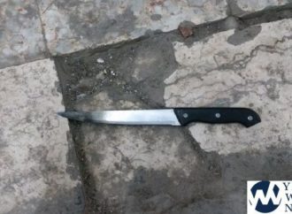 <strong>Terrorismo palestino.</strong> Mujer terrorista armada con un gran cuchillo detenida en la Majpelah