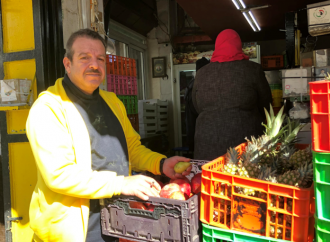 <strong>En las calles de Ramallah.</strong> Los palestinos se encogen de hombros ante el plan de paz de Trump