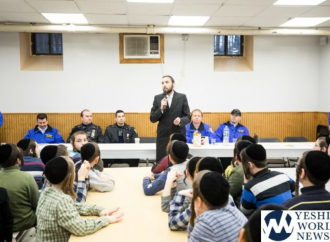 <strong>Kiddush Hashem.</strong> Boyan Yeshiva Boys escriben cartas de agradecimiento a la Policía de Nueva York