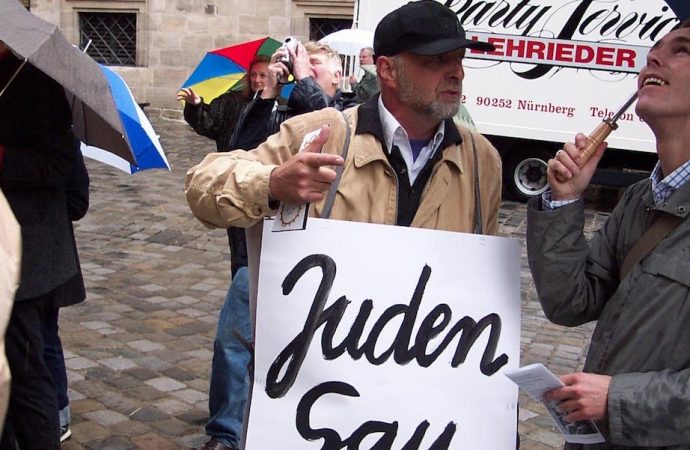 Aumento del odio: Alemania registra miles de incidentes antisemitas mientras líderes judíos advierten sobre la “peor amenaza desde el Holocausto”