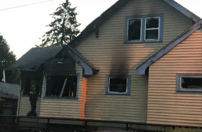 El segundo incendio en la semana deja un daño significativo al centro de Jabad de Portland