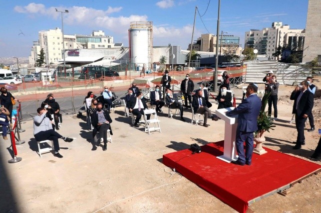 Jerusalem tendrá el primer centro de cuidado diurno para ancianos para la comunidad hareidi