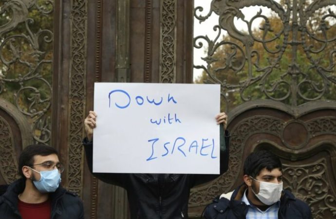 Irán promete vengarse por el asesinato de un científico nuclear
