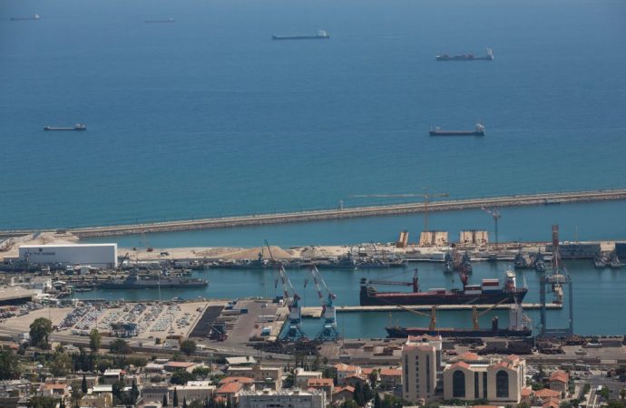 Israel abre un puerto operado por China en Haifa para impulsar los vínculos comerciales regionales