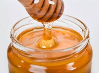 La miel: beneficios para la salud más allá de Rosh Hashaná