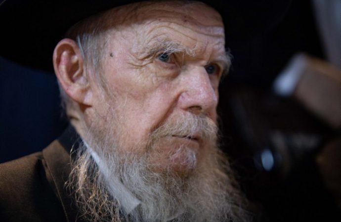 Rosh Yeshiva de Ponevezh: Debe mantener los casos de abuso alejados de los medios