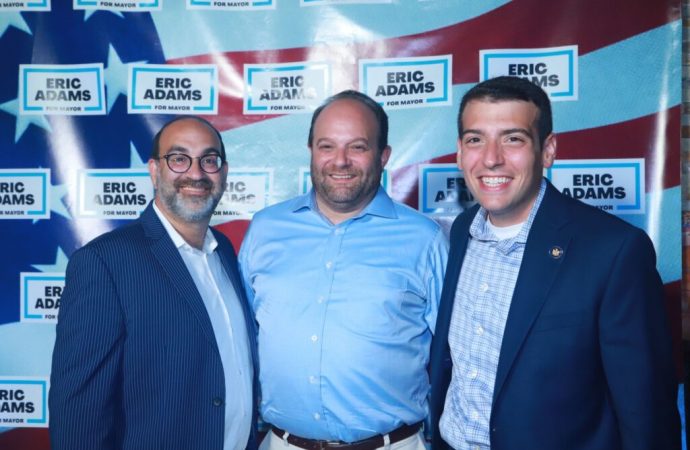 El alcalde Eric Adams nombra a dos judíos ortodoxos para el personal superior