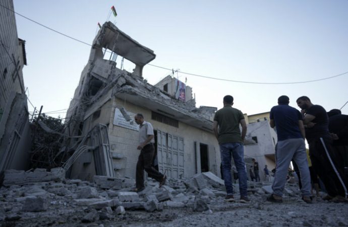 Batalla armada mientras las FDI demuelen la casa del terrorista Bnei Brak