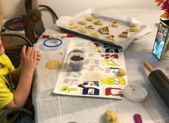 La receta de hamantaschen de mi mamá lleva los recuerdos que ella está perdiendo