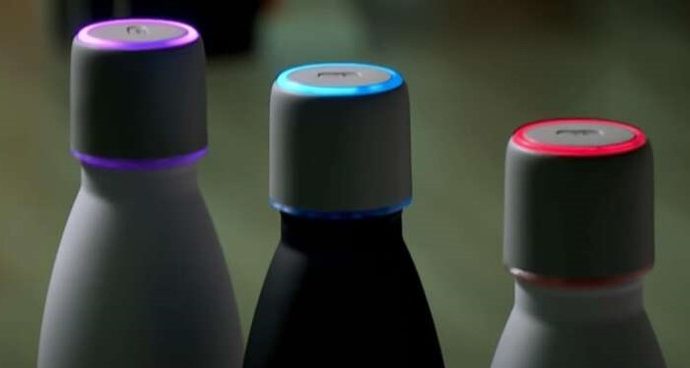Una botella inteligente israelí le avisa que tiene que tomar más agua