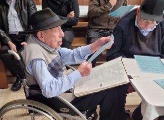 D”E: Petirah del mundialmente famoso superviviente del Holocausto de 105 años, Reb Berysz Aurbach Z”L