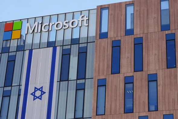 Dos empleados de Microsoft pro-Hamás despedidos tras ocupar una oficina en una protesta contra Israel