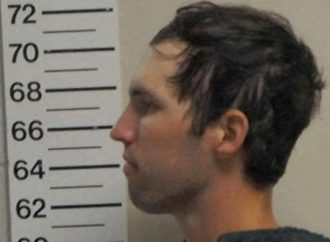 <strong>Entregado por su padre.</strong> El presidente Trump anuncia el arresto del asesino de Charlie Kirk: Tyler Robinson, de 22 años