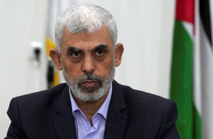 “Pisotearles la cabeza”: Israel descubre el plan de Yahya Sinwar para atacar a los civiles en la masacre del 7 de octubre