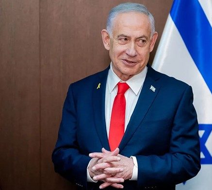 Encuesta: La mayoría de los israelíes dice que Netanyahu no debería volver a presentarse, mientras Yossi Cohen encabeza la lista de posibles sucesores