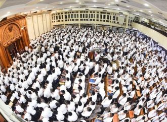 “¡Dejen de lado el Talmud!”: El Tribunal Supremo de Israel exige cargos penales para los Bnei Torah que no se alisten en las FDI