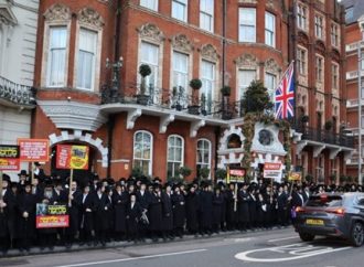 Más de 10.000 personas se reúnen en Londres para una protesta histórica contra el proyecto de ley israelí