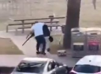 Un héroe vence a un terrorista australiano y salva muchas vidas