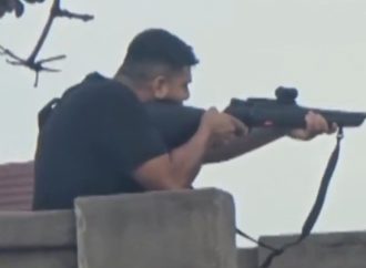 Terrorista de Sídney enfrenta 59 cargos, incluidos 15 de asesinato