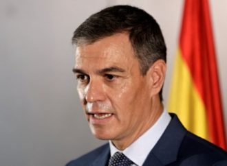 España amplía sus medidas antiisraelíes y prohíbe productos del Golán y Cisjordania en medio de la creciente tensión con Jerusalem
