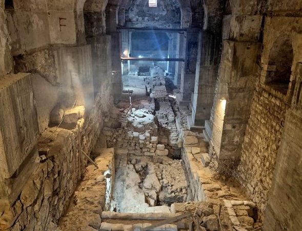 Enterrado durante 2.000 años: El muro de fortificación de los Jashmonaím fue descubierto en la Ciudad Vieja de Jerusalem