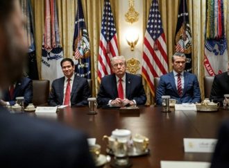 Funcionarios de Trump planean construir una base de 5.000 soldados en Gaza, según documentos filtrados