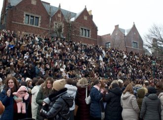 Desde rincones lejanos del mundo judío, las mujeres de Jabad se reúnen en el gélido Brooklyn