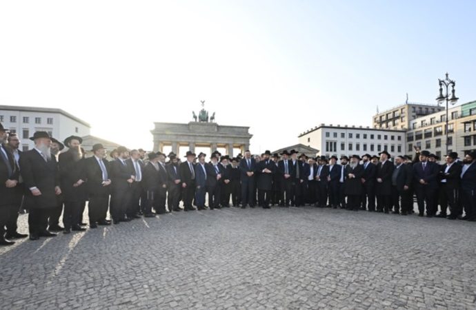 El Bundestag alemán acoge un encuentro de 150 rabinos europeos 