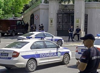 Diplomáticos israelíes tienen prohibido salir de sus casas, incluso para ir a supermercados