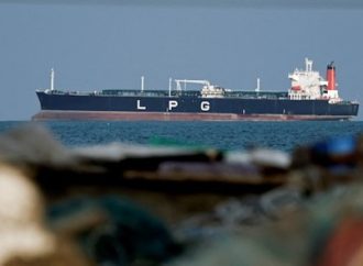 Informe: Irán considera el control del estrecho de Ormuz como una victoria sobre Estados Unidos e Israel