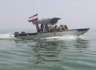 “Terrorismo económico”: El Parlamento iraní formaliza el proyecto de ley para imponer peajes a los barcos en el estrecho de Ormuz