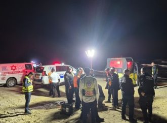 Netanya: Despliegan drones para encontrar a un joven estudiante de yeshivá desaparecido al ser arrastrado por el agua