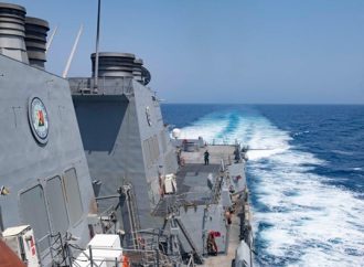 Bloqueo estadounidense: El tráfico marítimo parece haberse detenido en el estrecho de Ormuz