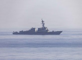 Irán amenaza con bloquear el transporte marítimo en el Mar Rojo y el Golfo Pérsico si continúa el bloqueo naval estadounidense en el estrecho de Ormuz