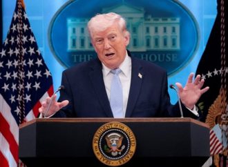 Trump predice “dos días increíbles” mientras se reanudan las conversaciones entre Estados Unidos e Irán y el bloqueo asfixia al régimen