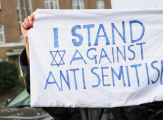Desde el Reino Unido hasta los Balcanes, Europa se enfrenta a una ola de ataques antisemitas en lugares judíos