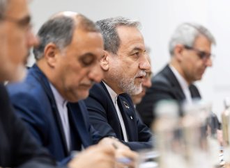 El presidente Trump envía a Kushner y Witkoff a una segunda ronda de conversaciones sobre Irán mientras la guerra pende de un hilo