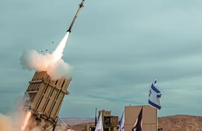 Israel desplegó discretamente una batería del sistema Cúpula de Hierro en los Emiratos Árabes Unidos al comienzo de la guerra con Irán