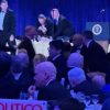El presidente Trump abandonó apresuradamente la cena de corresponsales de la Casa Blanca tras disparos. Atrapan e identifican al criminal.