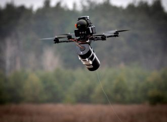 Hezbolá despliega drones de fibra óptica contra Israel, evadiendo la detección electrónica