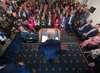 Trump ensalza el rescate “histórico” de un F-15E y advierte a Irán: “Todo el país puede ser aniquilado en una sola noche”