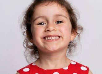 Estudio israelí: ¿Mamá es la “arquitecta” de nuestra salud bucal?